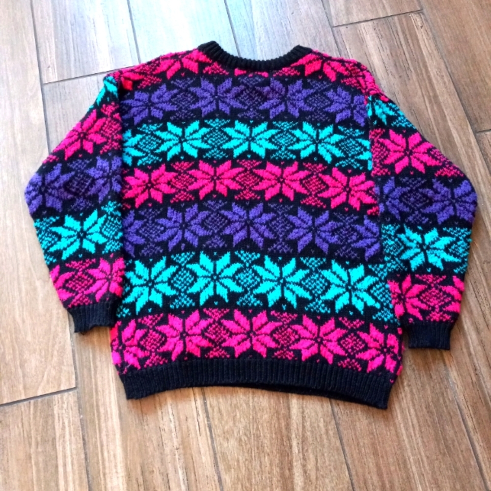 Ugly christmas sweater